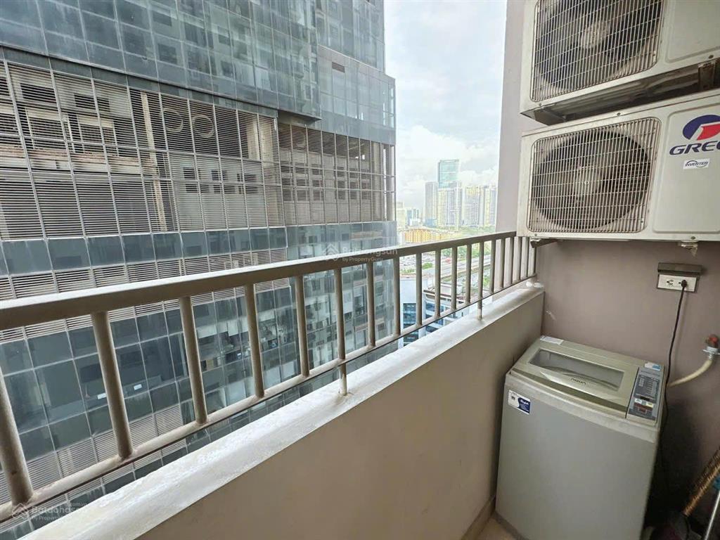 Gấp cc flc green 18a phạm hùng 61m2 2pn 3,89 tỷ full nội thất