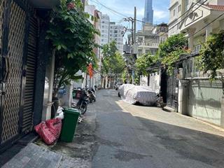 Chủ cần tiền hạ gấp 2 tỷ nhà hxh nguyễn văn thương, dt 4x8m, 3 tầng chỉ 9,5 tỷ.