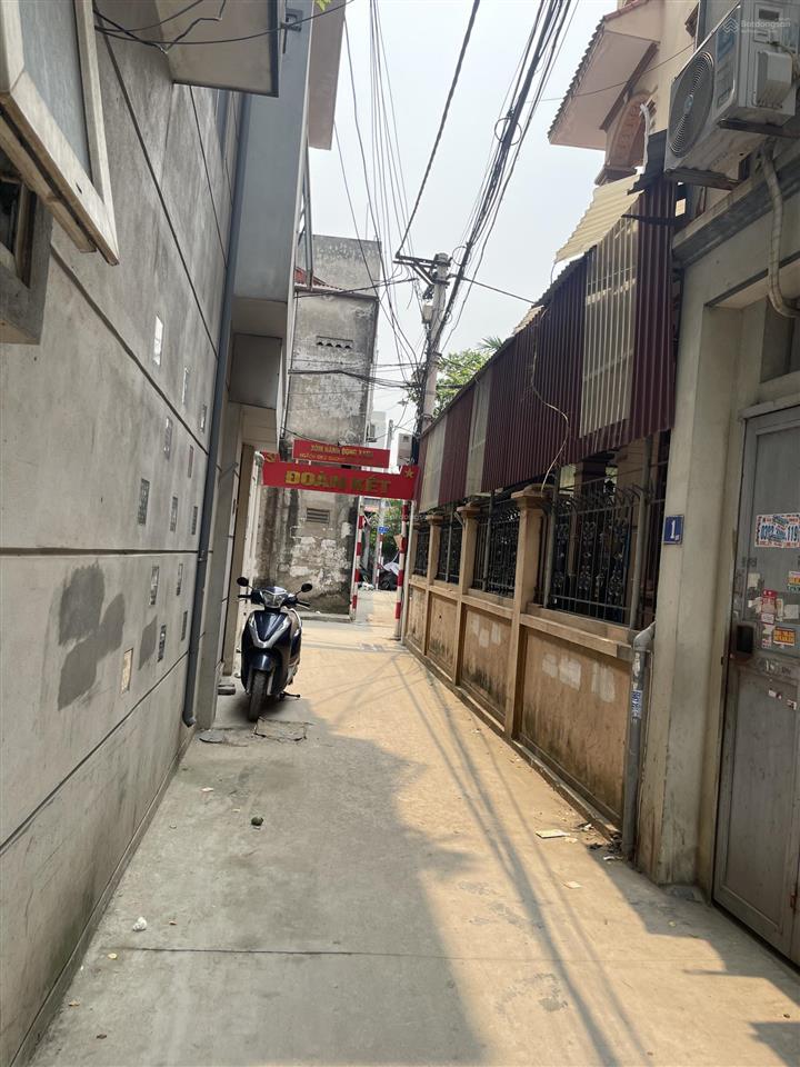 Bán đất xây ccmn ngõ thông ô tô 7 chỗ chỉ 10m ra phố