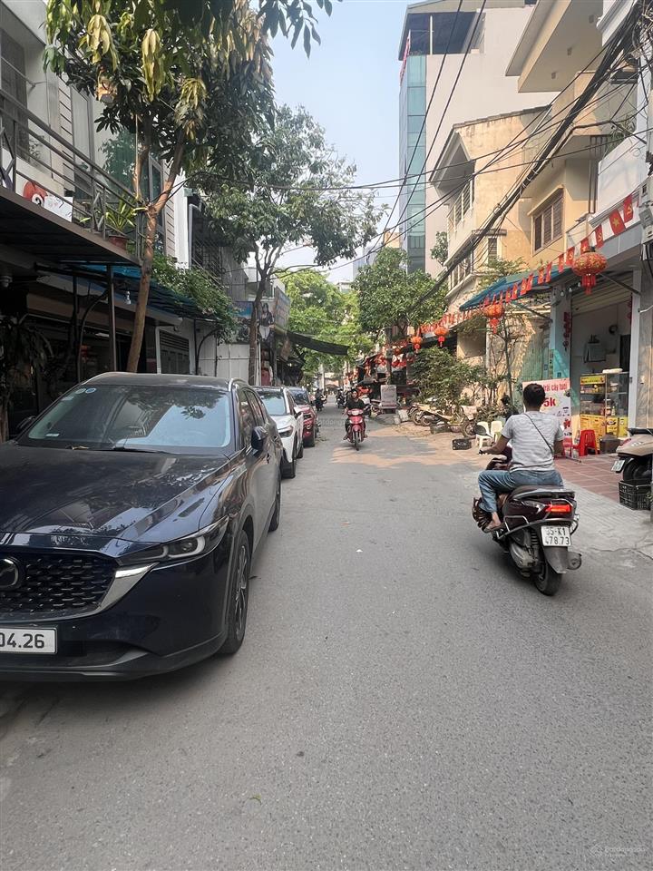 Mặt tiền 4m²  dt 61m²  4 tầng  kinh doanh đỉnh, dòng tiền ổn định