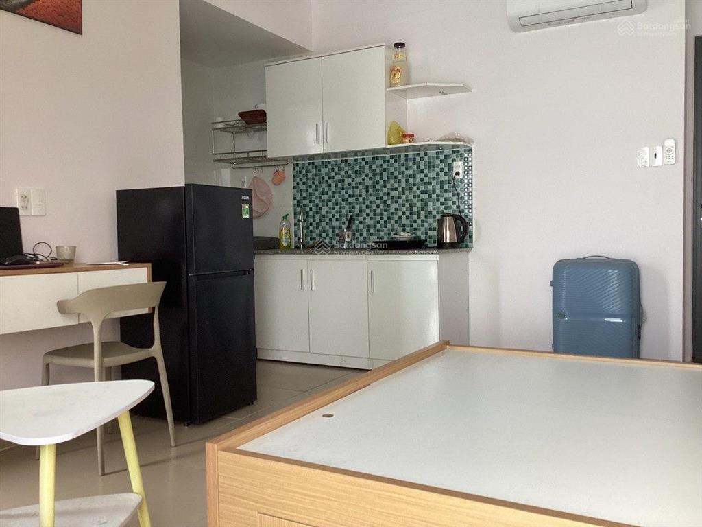 Căn hộ studio quận d12 gần trường chinh d. (studio apartment in d12, near truong chinh d.)