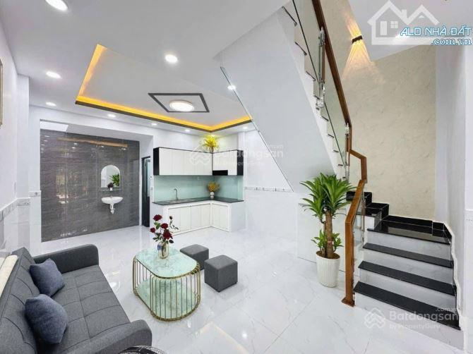 Chỉ 5,4 tỷ sở hữu nhà tại nguyễn kiệm diện tích 45m2 bao đẹp 2pn khu vực trung tâm