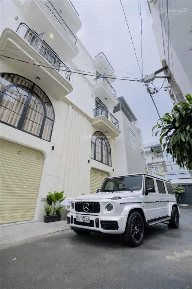 Bán nhà linh đông khu phân lô đồng bộ diện tích 97m2 giá 8.5 tỷ (mua đất tặng nhà)