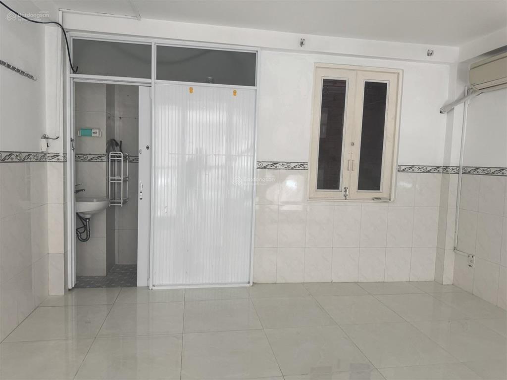 Bán nhà linh đông thủ đức 3 tầng hẻm 8m xe hơi sát phạm văn đồng giá 6.6 tỷ