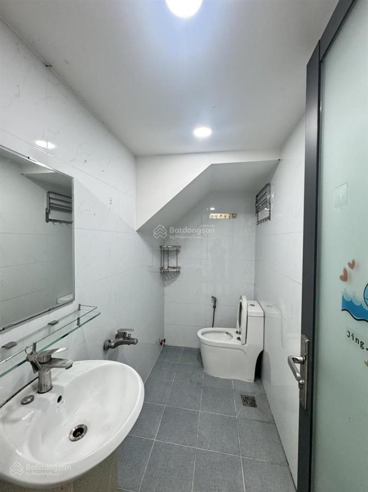 Bán nhà 3 tầng trường lưu, long trường, tp. thủ đức 51m2, 4pn, hẻm ô tô 6m thông 4,25 tỷ