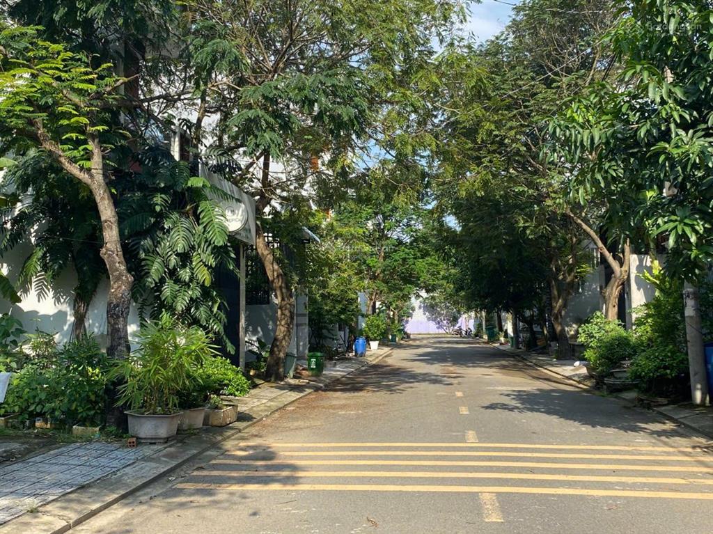 Bán đất long trường 57m² (4x14,3m), đường thông 9m vỉa hè 2 bên, khu phân lô, giá 3,6 tỷ