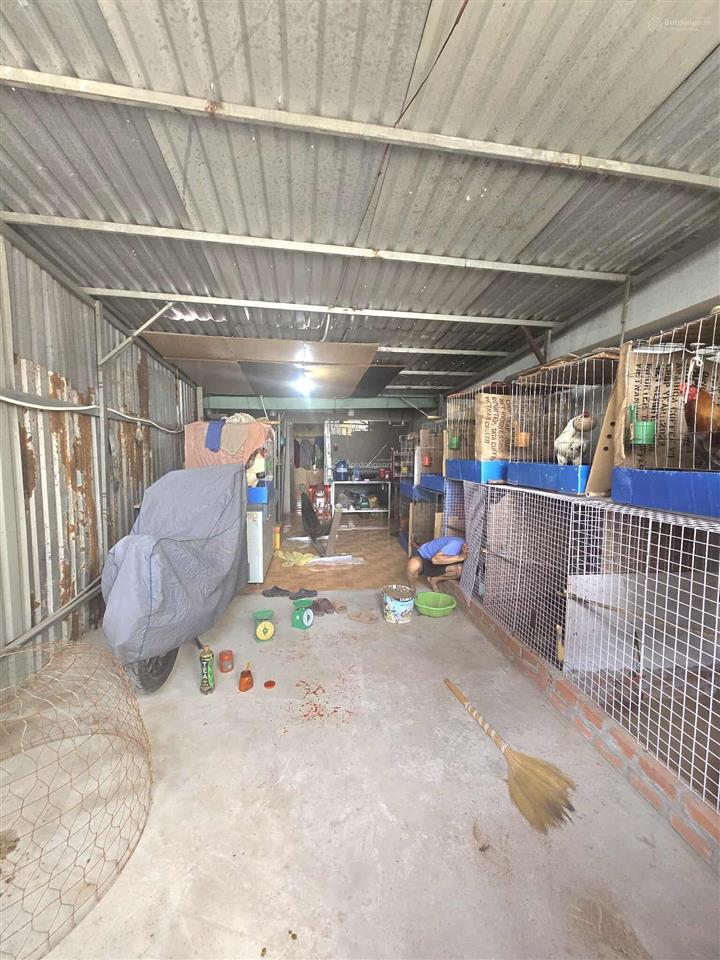 Bán nhà đất lã xuân oai, long trường, 51m², hẻm 6m ô tô, cách mặt tiền 70m, giá 3,8 tỷ