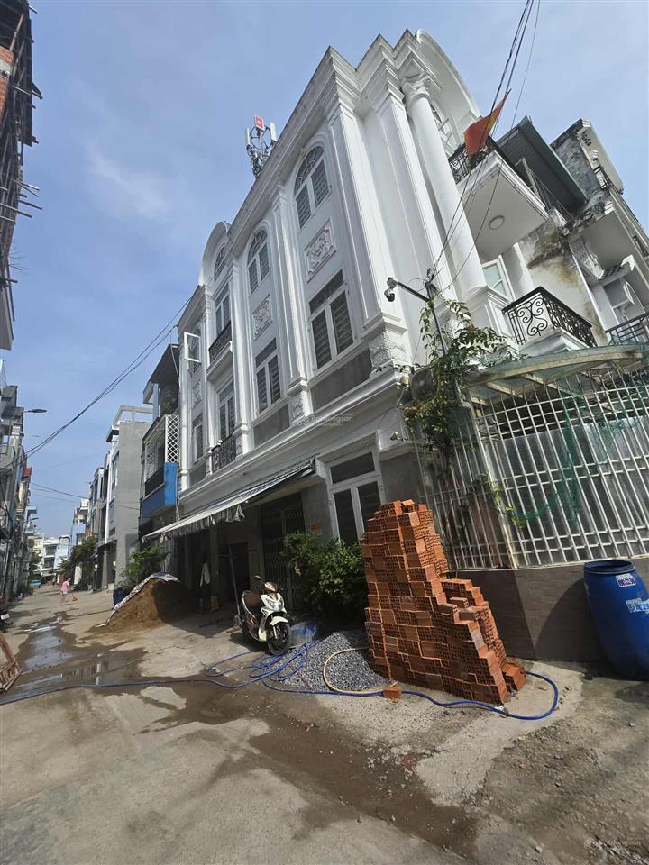 Bán nhà đất lã xuân oai, long trường, 51m², hẻm 6m ô tô, cách mặt tiền 70m, giá 3,8 tỷ