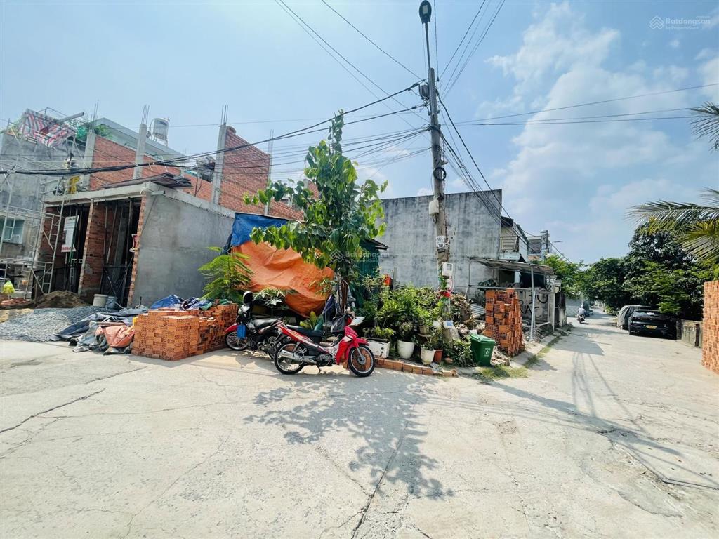 Lô góc 2 mặt tiền ngang 8m hiếm hxh 10m tăng nhơn phú b hàng đẹp khó tìm khu phân lô cao cấp