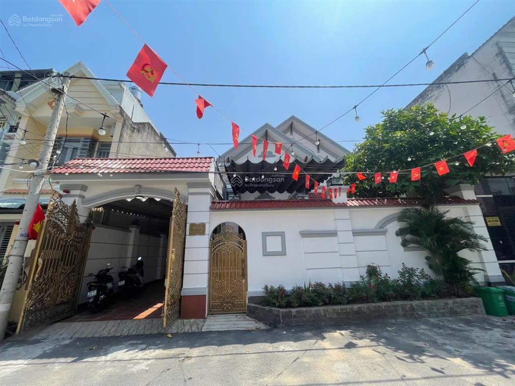 Tôi chính chủ cần bán căn biệt thự ngang 12 x 21m gần trường cđ điện lực