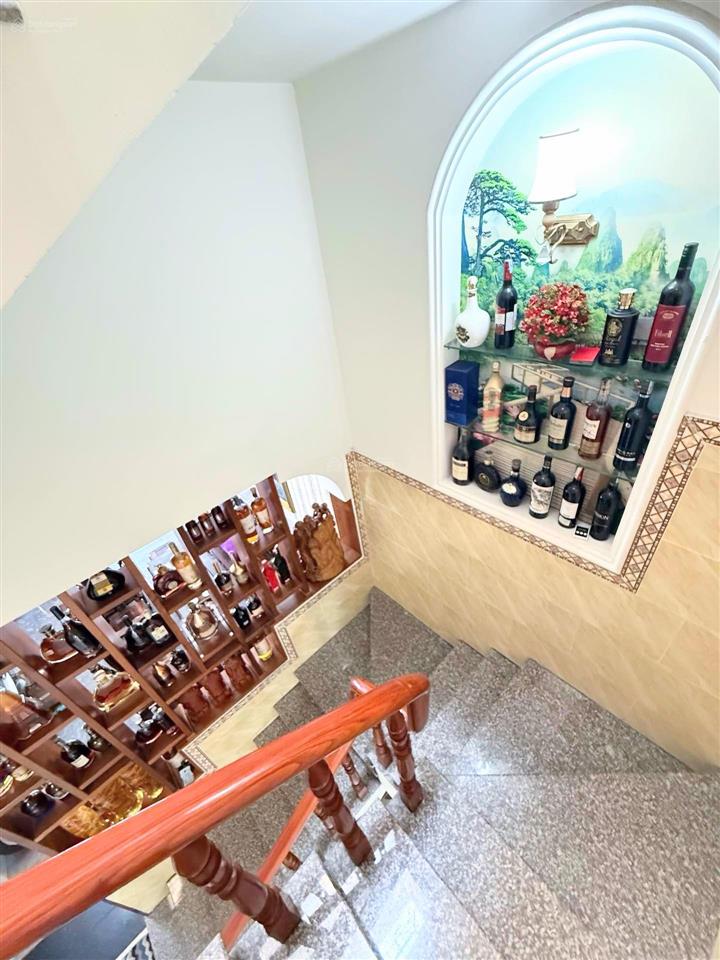 Bán nhà đẹp khu vip bình phú quận 6  mặt tiền đường 16m, đường số  dt 72m2, 4x18m, 4 tầng