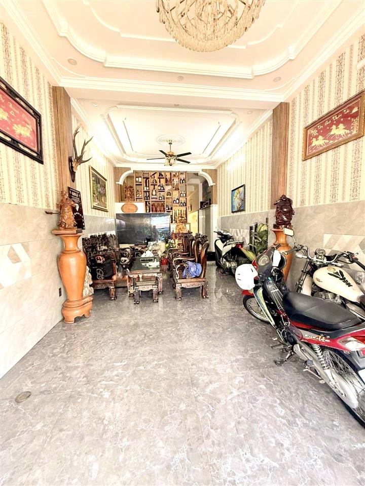 Bán nhà đẹp khu vip bình phú quận 6  mặt tiền đường 16m, đường số  dt 72m2, 4x18m, 4 tầng