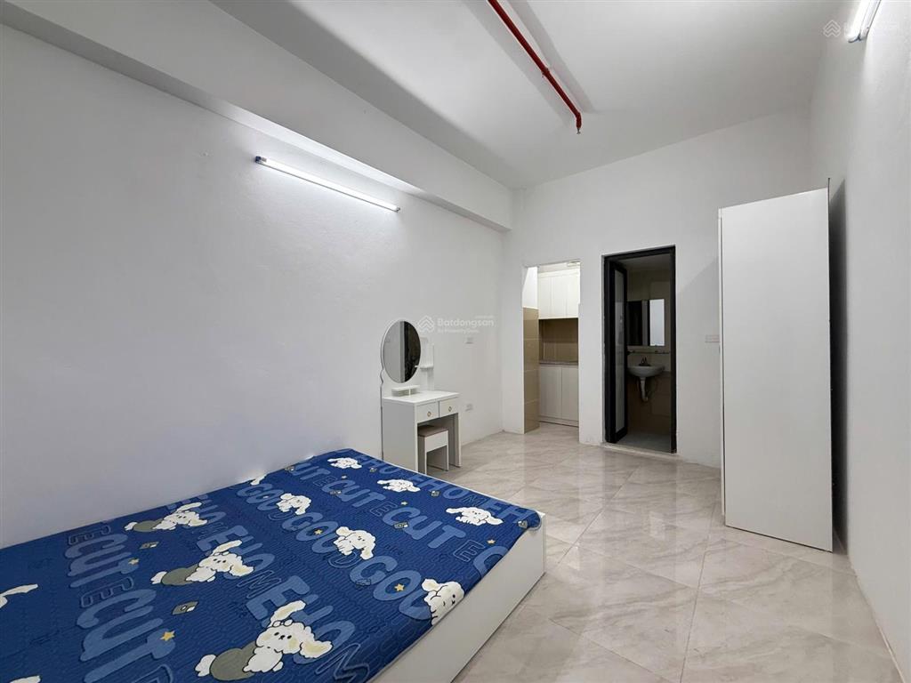 Cho thuê phòng trọ tại dịch vọng, 5 triệu vnd, 28 m2, nội thất đầy đủ, chính chủ