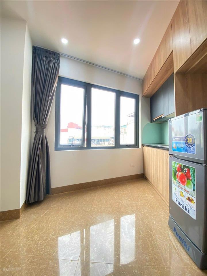 Cho thuê nhà trọ 40m2, 7,3 triệu, view đẹp tại trần thái tông, p dịch vọng hậu, q. cầu giấy
