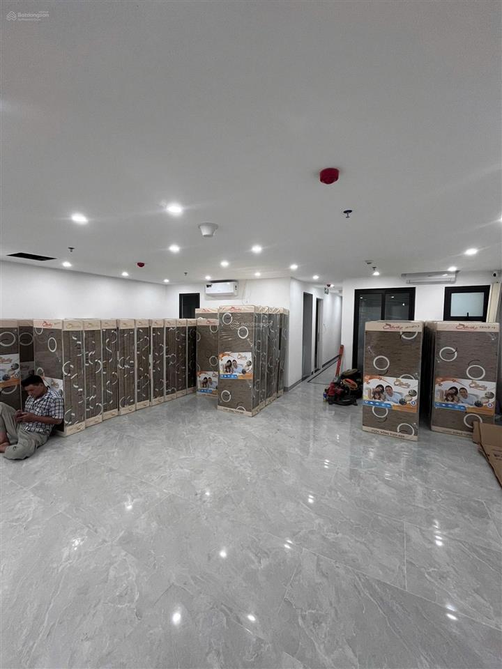Cho thuê nhà trọ 20m2, 6 triệu vnd tại trần thái tông, cầu giấy, hà nội
