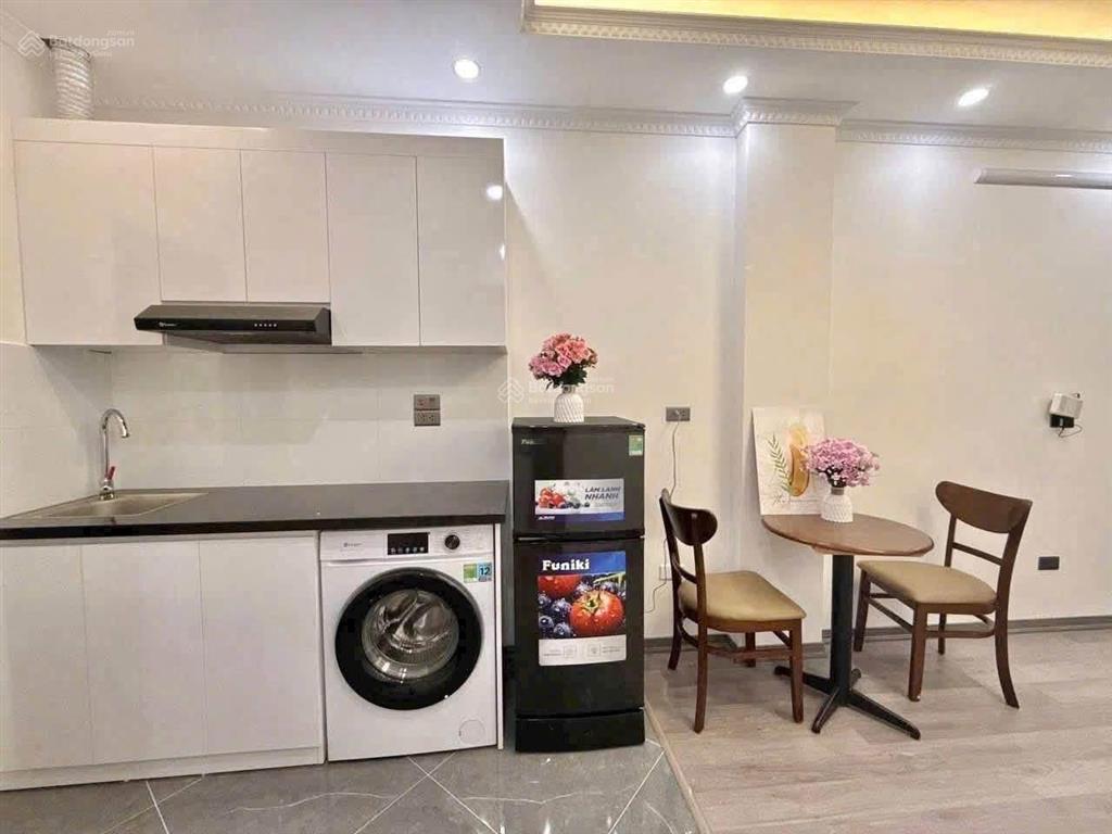 Cho thuê nhà trọ tại trần duy hưng, 7,4 triệu, 30 m2, đầy đủ tiện nghi