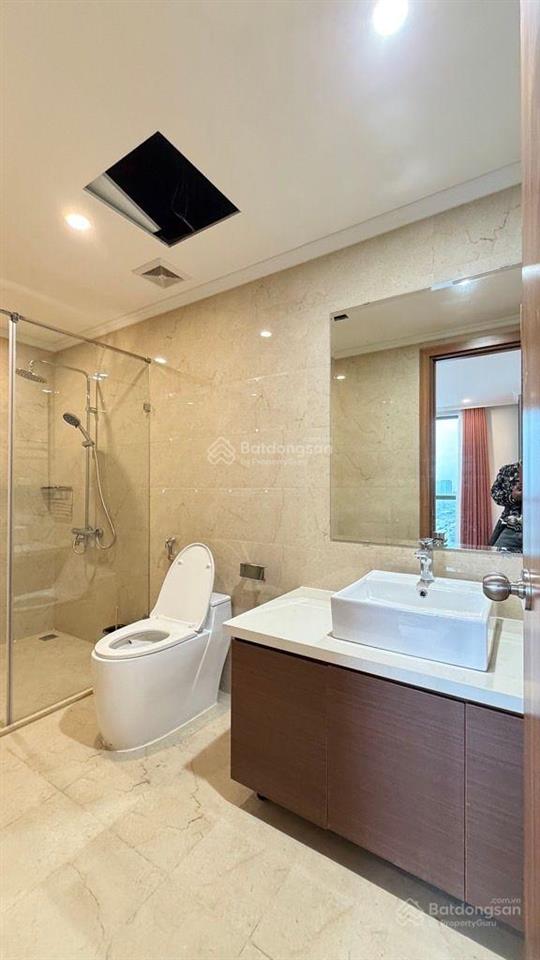 Bán căn hộ tòa a golden land hoàng huy, nguyễn trãi, 100m2, 8 tỷ, 2 ngủ 2 vs, sổ đỏ, full nt đẹp.