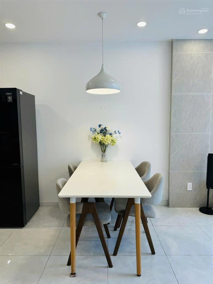 Cho thuê nhanh chcc orchard garden, hồng hà, phú nhuận 32m2, off, giá 10,5tr, mỹ lệ 0822 291 ***