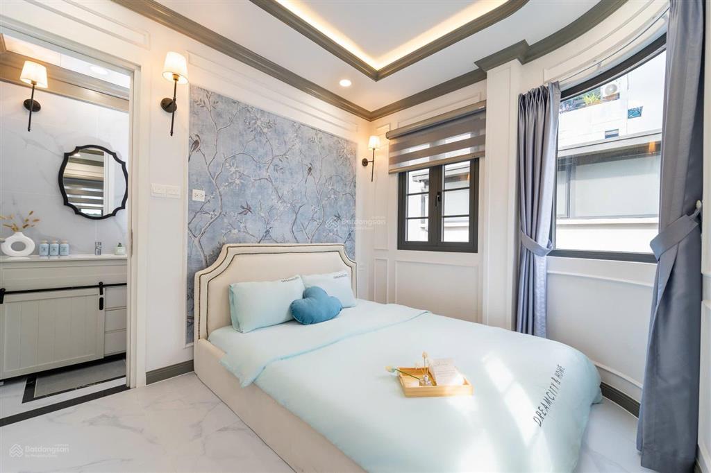 Bán nhanh nhà hxh võ văn kiệt, quận 1, 10x5, 42m2, 3 tầng, thuê 42tr/t, 4pn, giá bán 14.8 tỷ, m.lệ