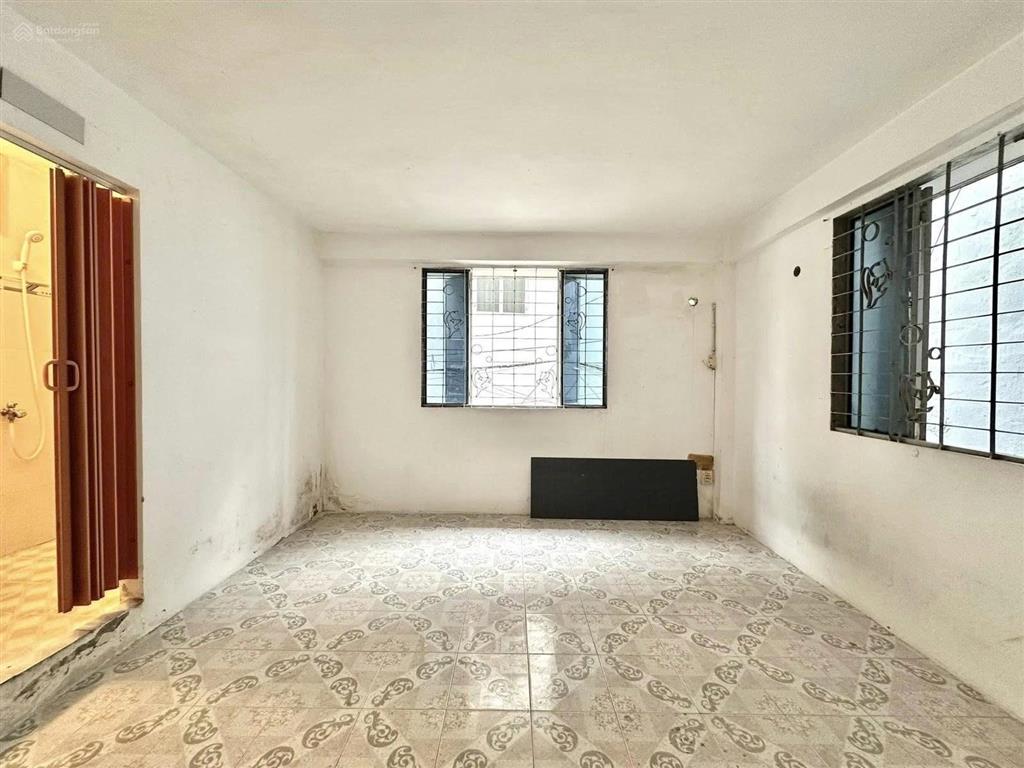 Bán nhanh nhà hxh huỳnh văn bánh, p.13, phú nhuận 4.5x15 68m2, 3 tầng, 3pn, giá bán 13.5 tỷ, m.lệ