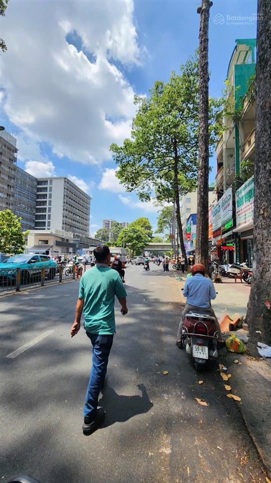 Mặt tiền nguyễn chí thanh, quân 10  (4.2m x 15m)  (hầm + 5 tầng)  (giá bán 30 tỷ)