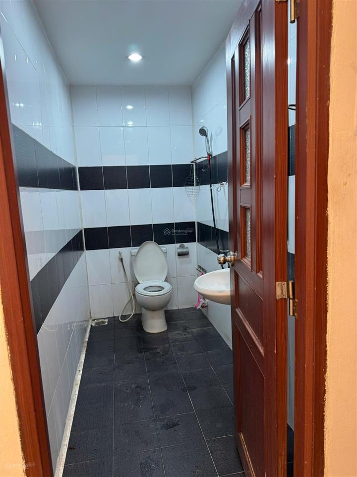 Chỉ 250 triệu/m2 mtkd vip cộng hòa p4, 5x20m cn 99m hđt 50 triệu chốt nhanh 25 tỷ