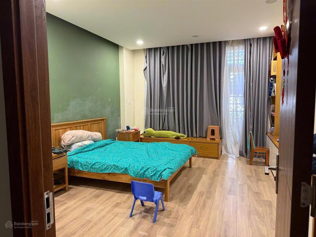 Mặt tiền giá hời khu sân bay,6x16,hđt 55 triệu/m2,5 tầng,nhất chi mai tiền năng tăng giá cao 22,9t