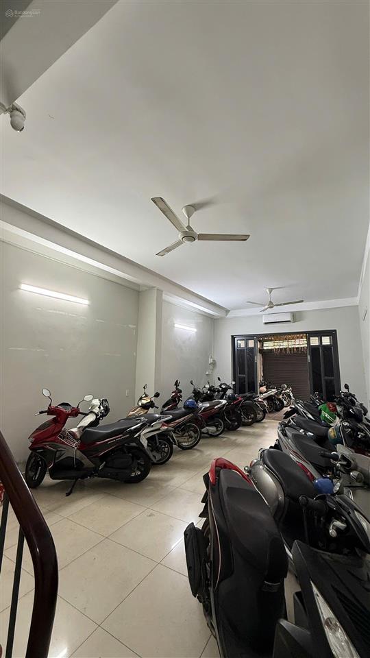 Cực hiếm,chưa tới 200 triệu/m2,mt sân bay ngang 4,5,2 tầng,hđt55 triệu, vị trí tăng,giá 21,9 tỷ tl