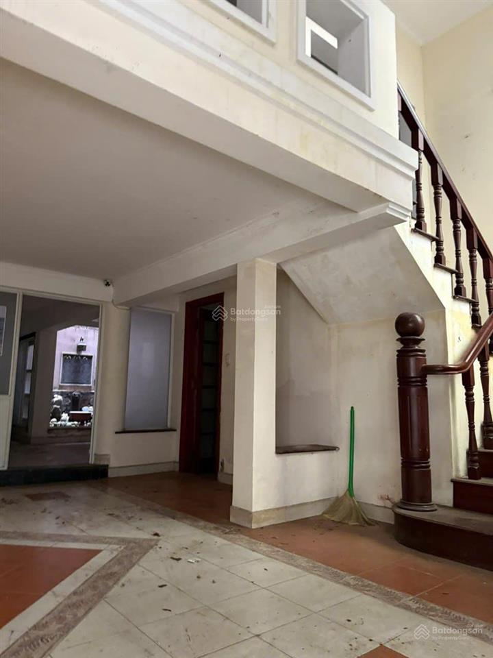 Chưa 250 triệu/m2, cực hiếm tòa nhà võ văn tần, quận 3, ngang 7,5m, 2 lầu, hđt 50 tr, 18.9 tỷ tl