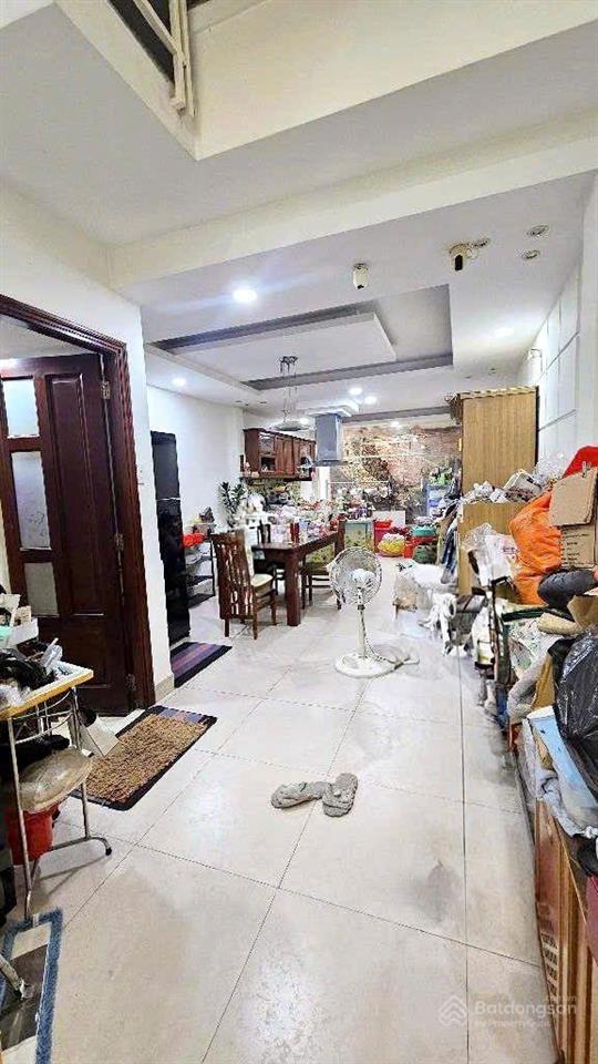 Bán nhà 3 tầng đường 8m kinh dương vương khu y tế kỹ thuật cao, bình tân, 87m2, 4 x 22m, giá 8,5 tỷ