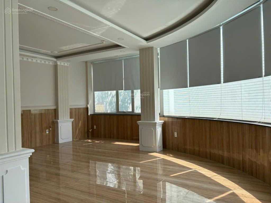 Mới kinh doanh ngay mtkd ngay the global city 68m2 4 tầng căn góc ngay công viên  phước bình