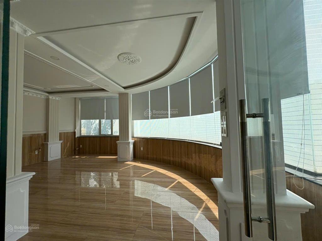 Mới kinh doanh ngay mtkd ngay the global city 68m2 4 tầng căn góc ngay công viên  phước bình