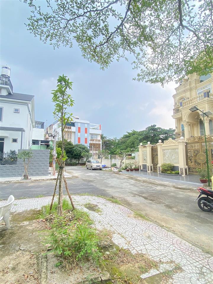 Cực hiếm ngang 5m phía bên sông 90m2 tại phạm văn đồng, 10.xtỷ nhỉnh, thủ đức, hcm