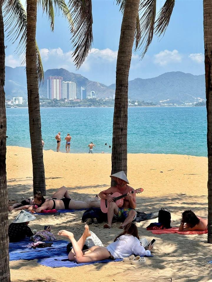 Nhà hẻm phố tây hùng vương  2 tầng sổ hoàn công chỉ hơn 3 tỷ không có căn thứ 2