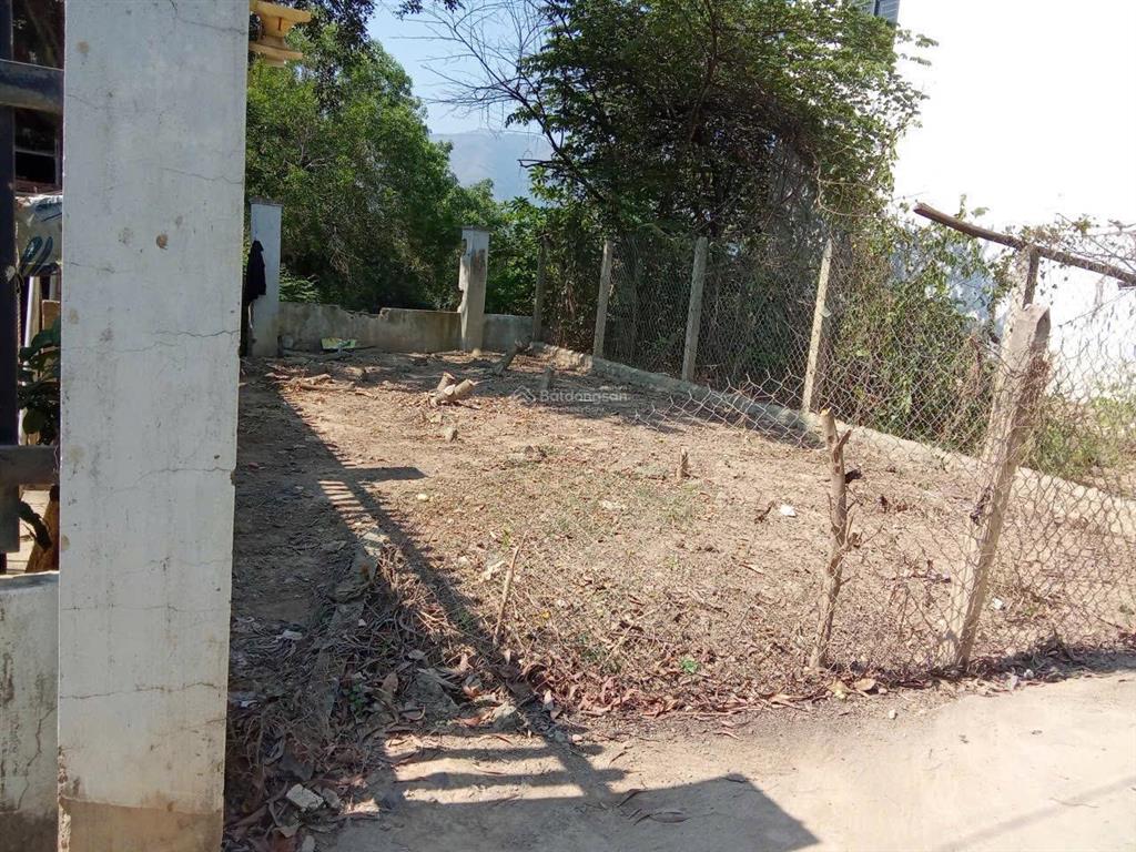 Hạ 100 triệu chỉ 1tỷ380 bán lô đất vĩnh thạnh sổ hông chuẩn chỉnh .