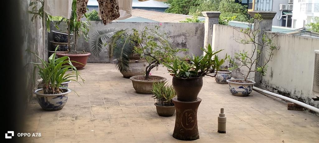 Cho thuê nhà mặt phố tại 83 thịnh liệt, 25 triệu, 200m2 đẹp, nhiều tiện ích chỉ với