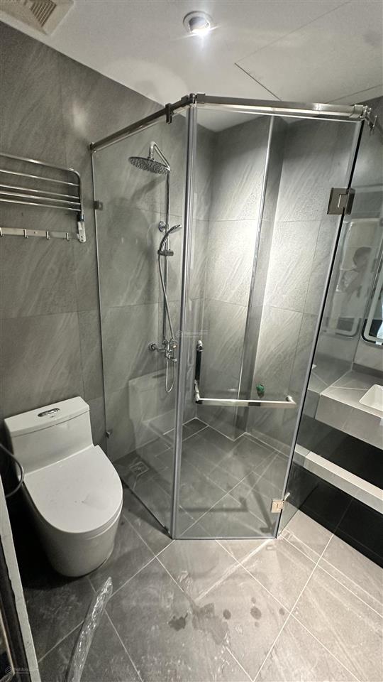Căn hộ 1pn, 1wc, 50m2, giá 8 triệu, tại phùng chí kiên, nghĩa đô, cầu giấy . oto đỗ cửa