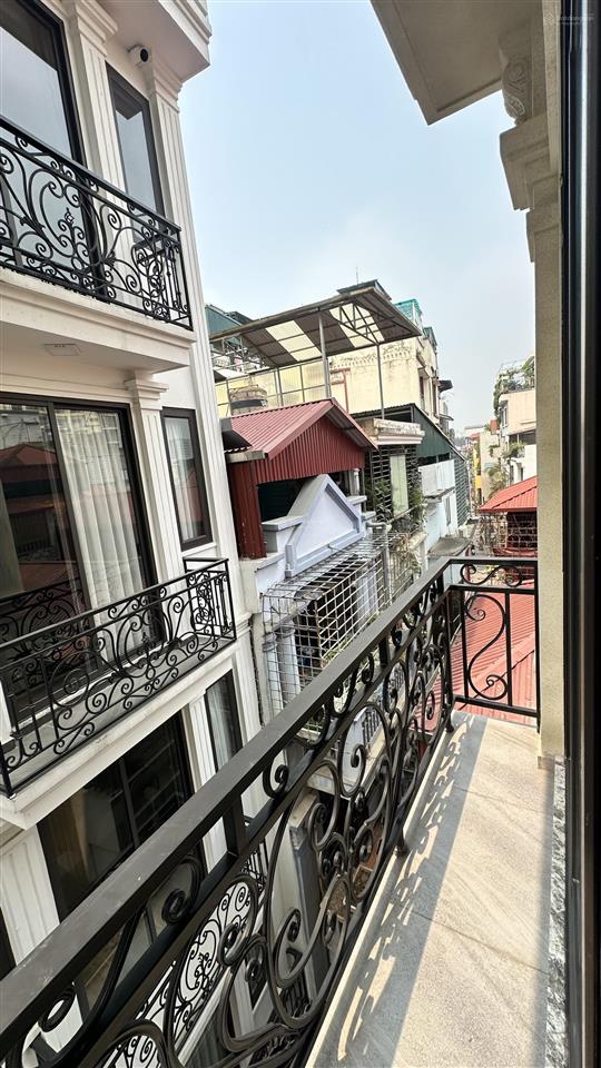 Căn hộ 1pn, 1wc, 50m2, giá 8 triệu, tại phùng chí kiên, nghĩa đô, cầu giấy . oto đỗ cửa