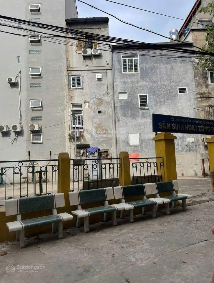 Cần cho thuê nhà riêng tại 225 lạc long quân