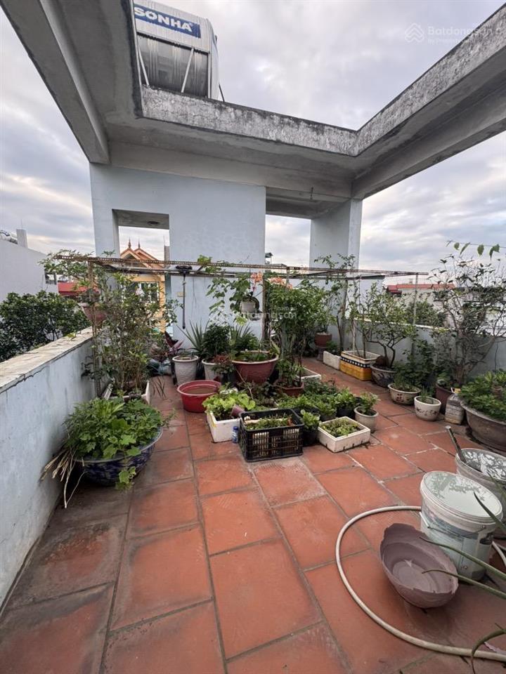 Bán nhà tái định cư ngọc thụy 80m², 4 tầng , mt 4,5m vỉa hè ôtô tránh giá 22,5 tỷ có tl .