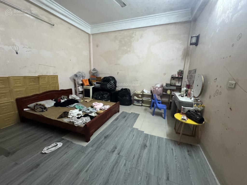 Bán nhà tái định cư ngọc thụy 80m², 4 tầng , mt 4,5m vỉa hè ôtô tránh giá 22,5 tỷ có tl .