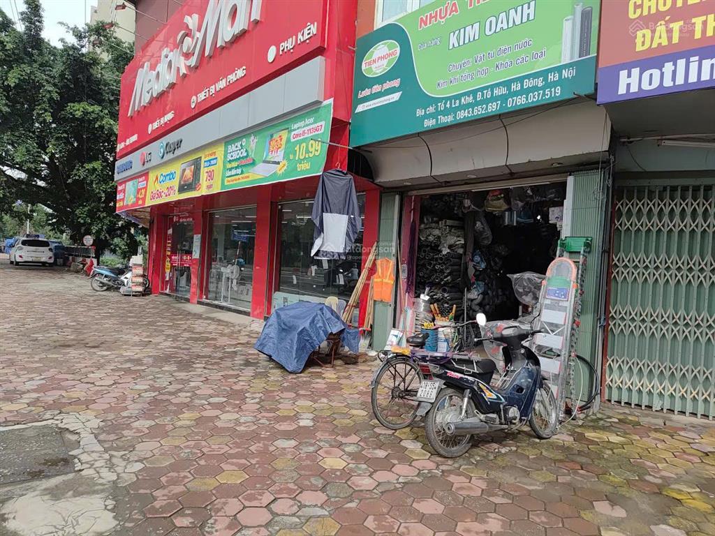 Cần bán gấp nhà mặt phố nguyễn thanh bình hà đông, dt 32m2