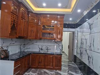 Vị trí vàng mặt tiền đường lạc long quân q11, giảm mạnh 800 triệu, nhà mới 100%