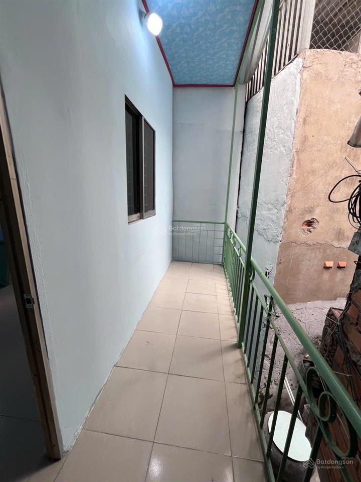Bán nr 10.8m2, 1pn, 1wc, 1 tầng tại hẻm 243, hoàng diệu, 1,7 tỷ