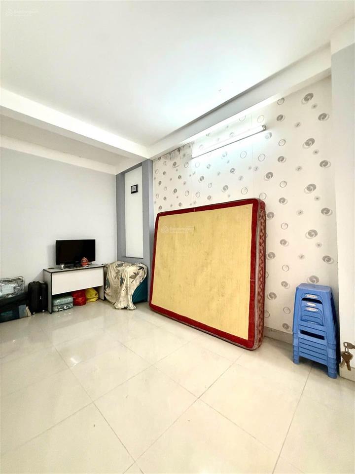 Bán nhà mặt tiền dương thị mười, 4 lầu mới cứng, chỉ 12 tỷ, gần bệnh viện quận 12, kinh doanh tốt