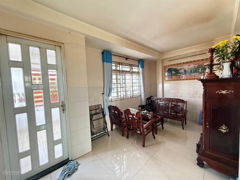 Bán nhà 3 lầu góc 2 mặt tiền đường nguyễn thị búp hiệp thành city 5,5x18 đối diện công viên