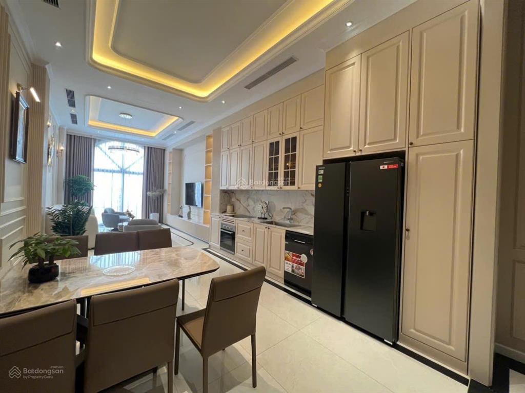 Vip nhất hồng tiến, ngõ ôtô thông nguyễn văn cừ, gara ô tô, full nội thất, 53m2 x 5t, gía 13,8 tỷ