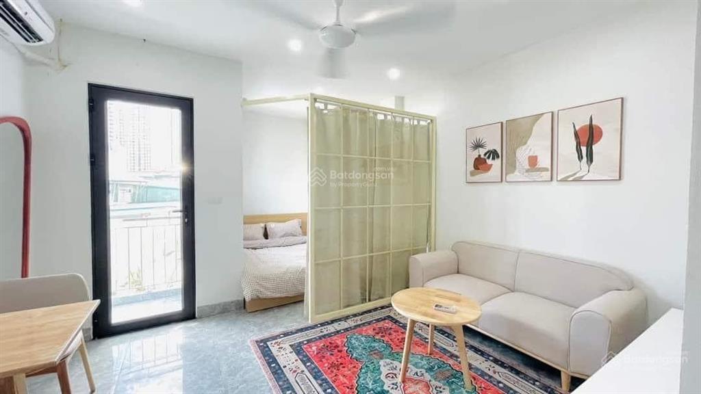 Bán căn hộ dịch vụ phố xuân thuỷ 91m2 23.5 tỷ xây mới 7 tầng thang máy, dòng tiền 1.8 tỷ/năm