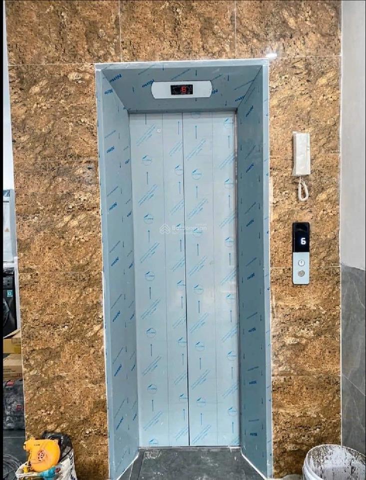 Bán căn hộ dịch vụ phố xuân thuỷ 91m2 23.5 tỷ xây mới 7 tầng thang máy, dòng tiền 1.8 tỷ/năm