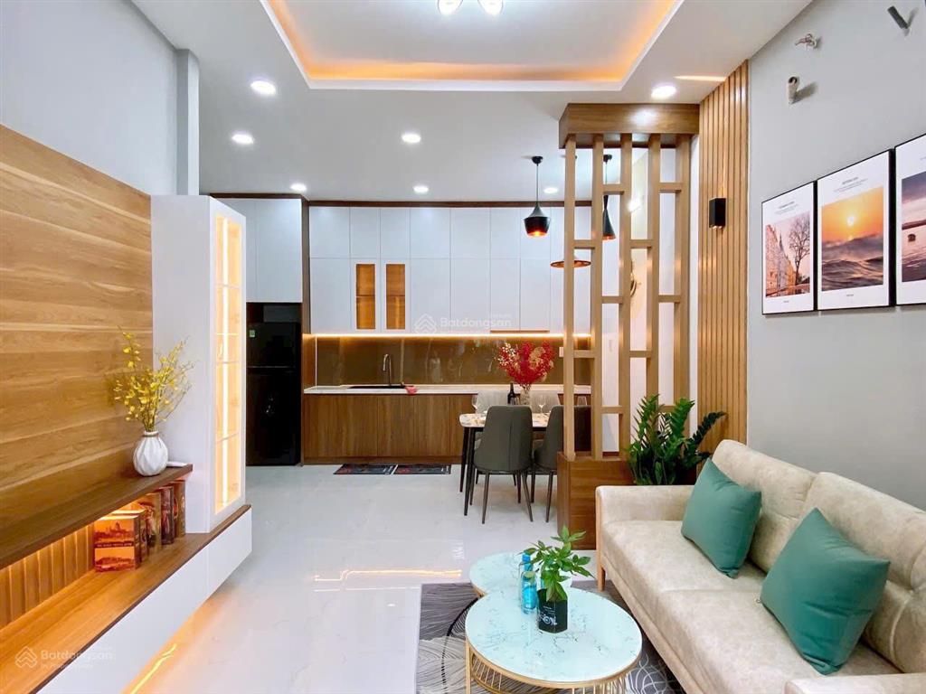 Bán nhà dtsd 60m2 4 tỷ 3 gần công viên gia định